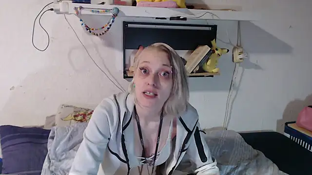 Snapshot of Harleyhot13061 chatting on 01/06/25, 08:07 Harleyhot13061 online show from 01/06/25, 08:07