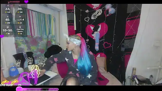 Snapshot of Harleyhot13061 chatting on 02/21/25, 05:13 Harleyhot13061 online show from 02/21/25, 05:13