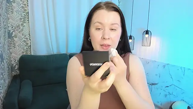 Snapshot of ShedarBrooks chatting on 06/19/26, 05:23 ShedarBrooks online show from 06/19/26, 05:23
