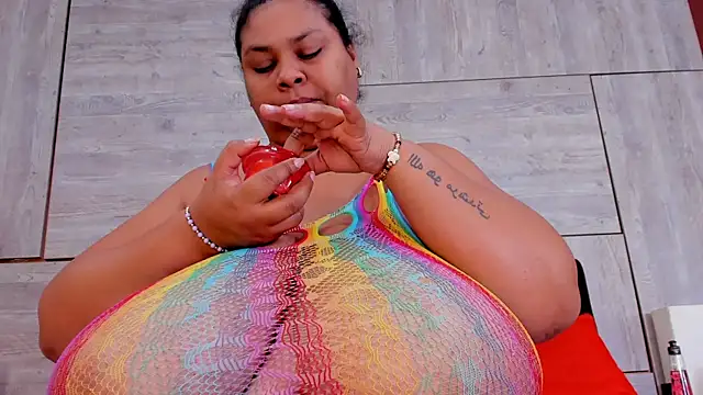 Lynn Jones online show from 01/16/25, 07:17