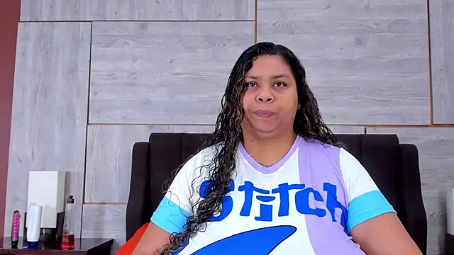 Lynn Jones online show from 03/13/25, 09:37