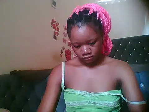 HotJeylee online show from 12/17/25, 06:41