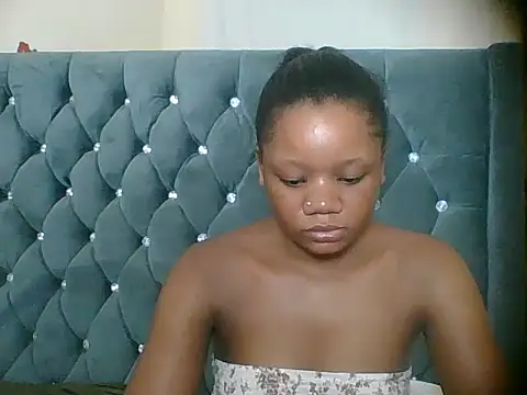 HotJeylee online show from 03/23/26, 06:12