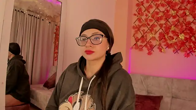 Snapshot of Sweet_Candies chatting on 03/14/25, 06:42 Sweet Candies online show from 03/14/25, 06:42