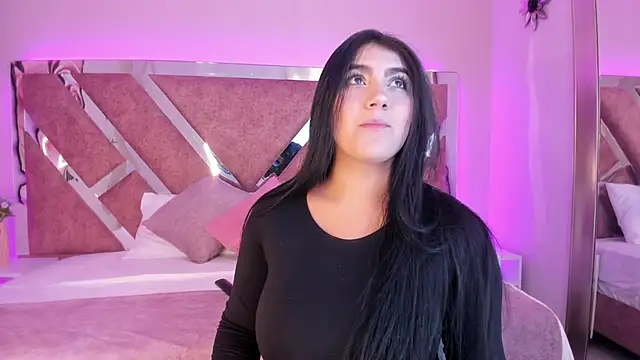 PaulinaDuarte online show from 03/13/25, 01:07