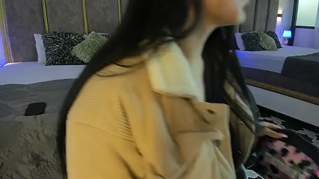 PaulinaDuarte online show from 09/17/25, 12:40