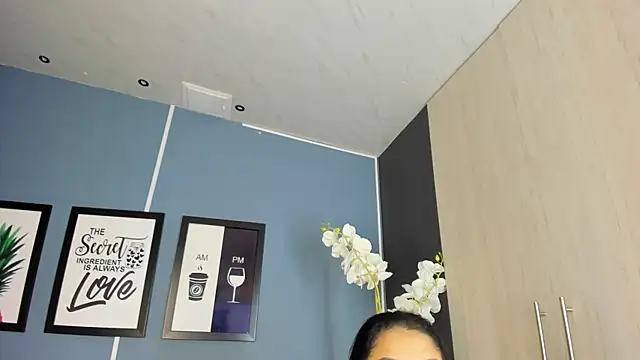 Snapshot of PaulinaDuarte chatting on 01/07/26, 11:56 PaulinaDuarte online show from 01/07/26, 11:56