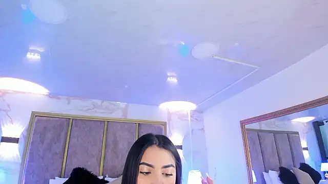 Snapshot of PaulinaDuarte chatting on 02/13/26, 11:50 PaulinaDuarte online show from 02/13/26, 11:50