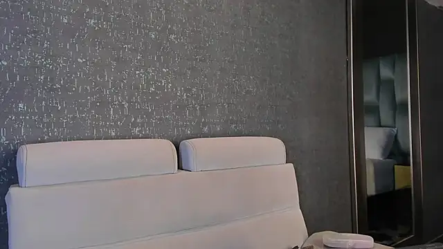 PaulinaDuarte online show from 03/23/26, 12:42