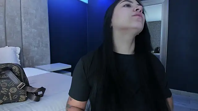 PaulinaDuarte online show from 04/11/26, 11:58