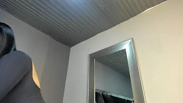 PaulinaDuarte online show from 04/17/26, 12:41