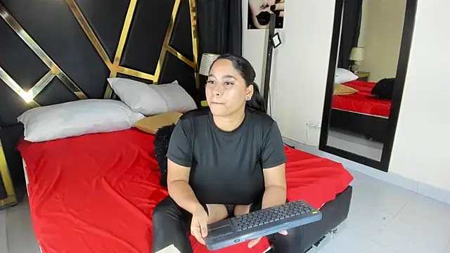 EmiliWilliams online show from 03/12/25, 10:50