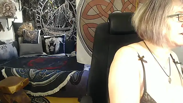 TittenMichelle online show from 04/23/26, 06:58