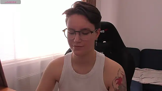 JessieFlower online show from 04/02/26, 07:39