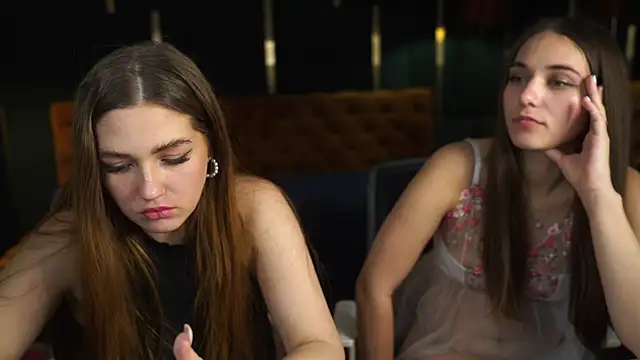 Snapshot of Grace_Fantasy chatting on 12/06/24, 02:46 Grace Fantasy online show from 12/06/24, 02:46