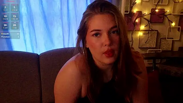 Snapshot of Grace_Fantasy chatting on 10/26/25, 11:16 Grace Fantasy online show from 10/26/25, 11:16