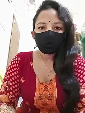 Snapshot of Payel-Sen chatting on 01/08/25, 02:46 Payel-Sen online show from 01/08/25, 02:46