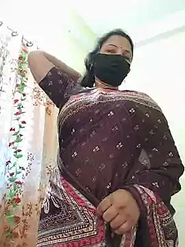 Snapshot of Payel-Sen chatting on 01/11/25, 02:52 Payel-Sen online show from 01/11/25, 02:52