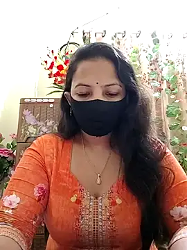 Snapshot of Payel-Sen chatting on 01/13/25, 06:59 Payel-Sen online show from 01/13/25, 06:59