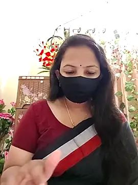 Snapshot of Payel-Sen chatting on 01/14/25, 06:07 Payel-Sen online show from 01/14/25, 06:07