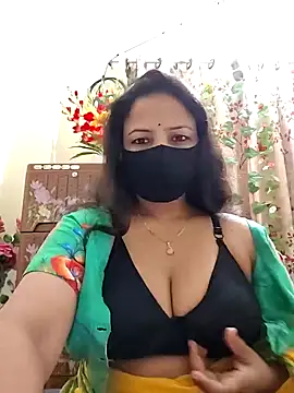Snapshot of Payel-Sen chatting on 01/25/25, 07:18 Payel-Sen online show from 01/25/25, 07:18