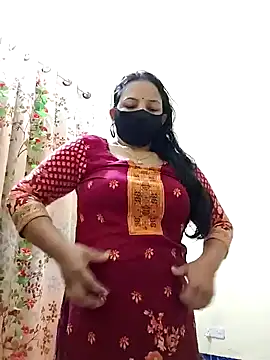 Snapshot of Payel-Sen chatting on 02/01/25, 06:51 Payel-Sen online show from 02/01/25, 06:51