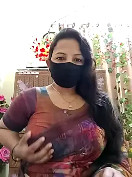 Snapshot of Payel-Sen chatting on 02/03/25, 07:00 Payel-Sen online show from 02/03/25, 07:00