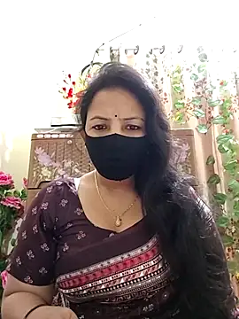 Snapshot of Payel-Sen chatting on 02/07/25, 06:13 Payel-Sen online show from 02/07/25, 06:13