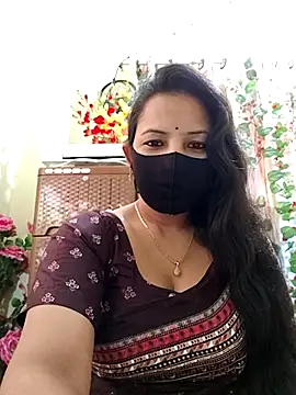 Snapshot of Payel-Sen chatting on 02/08/25, 02:04 Payel-Sen online show from 02/08/25, 02:04