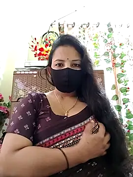Snapshot of Payel-Sen chatting on 02/08/25, 05:18 Payel-Sen online show from 02/08/25, 05:18