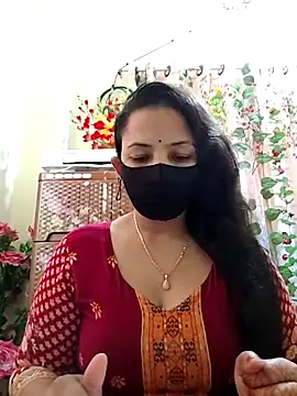 Snapshot of Payel-Sen chatting on 02/14/25, 02:07 Payel-Sen online show from 02/14/25, 02:07