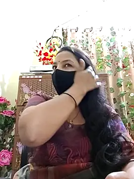 Snapshot of Payel-Sen chatting on 02/17/25, 06:37 Payel-Sen online show from 02/17/25, 06:37