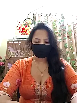 Snapshot of Payel-Sen chatting on 02/19/25, 08:41 Payel-Sen online show from 02/19/25, 08:41