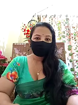 Snapshot of Payel-Sen chatting on 03/05/25, 02:03 Payel-Sen online show from 03/05/25, 02:03
