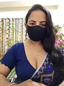 Snapshot of Payel-Sen chatting on 10/05/25, 05:55 Payel-Sen online show from 10/05/25, 05:55