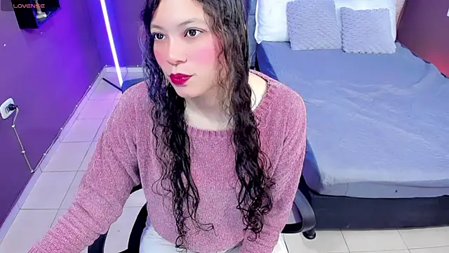 Snapshot of Lana_stone_ chatting on 12/06/24, 03:19 Lana stone online show from 12/06/24, 03:19