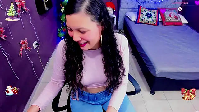 Snapshot of Lana_stone_ chatting on 12/24/24, 08:22 Lana stone online show from 12/24/24, 08:22