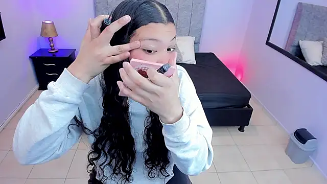 Snapshot of Lana_stone_ chatting on 03/13/25, 03:11 Lana stone online show from 03/13/25, 03:11