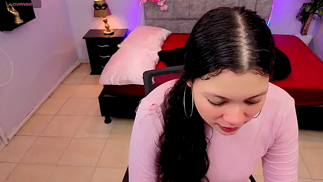 Snapshot of Lana_stone_ chatting on 10/18/25, 03:20 Lana stone online show from 10/18/25, 03:20