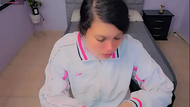 Snapshot of Lana_stone_ chatting on 11/30/25, 03:10 Lana stone online show from 11/30/25, 03:10