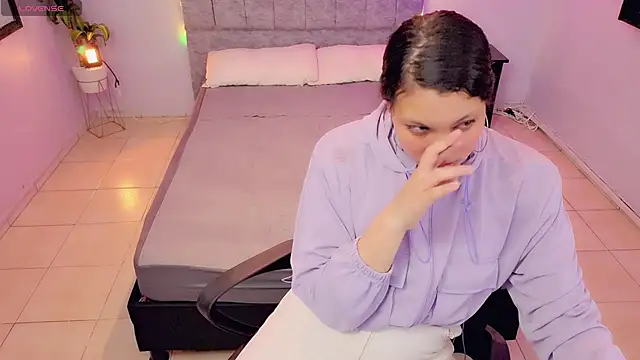 Snapshot of Lana_stone_ chatting on 12/02/25, 03:23 Lana stone online show from 12/02/25, 03:23