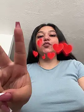 Snapshot of Kym_Owens chatting on 01/29/25, 02:32 Kym Owens online show from 01/29/25, 02:32