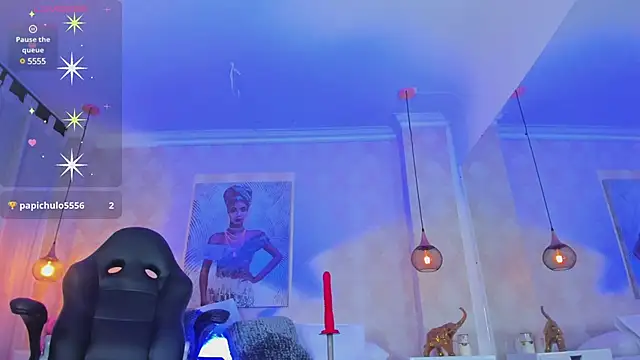 Shantall   online show from 02/11/25, 02:02