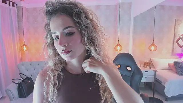 Shantall   online show from 02/13/26, 11:17