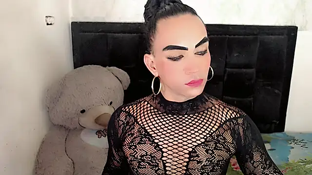 Michell Queen online show from 11/23/25, 08:14