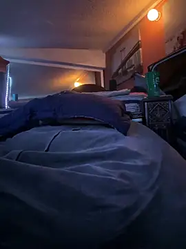 bigdickgio6923 online show from 03/01/26, 05:31