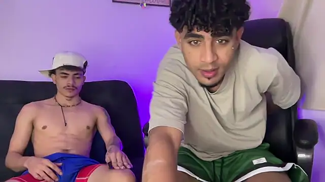 Snapshot of dominic_brandd23 chatting on 02/13/26, 04:03 dominic brandd23 online show from 02/13/26, 04:03