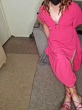 ellie-tv online show from 09/25/25, 08:51