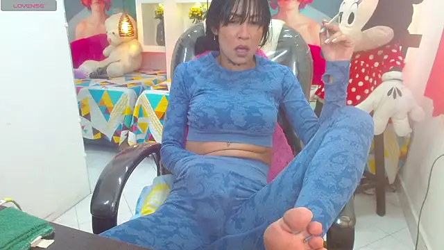 lorenapinto online show from 03/12/25, 01:30