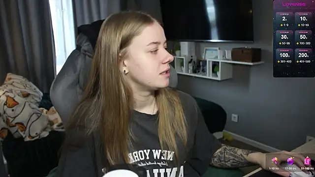 candy maggie online show from 01/17/25, 09:39